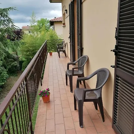 La Musa - Clio Daire *